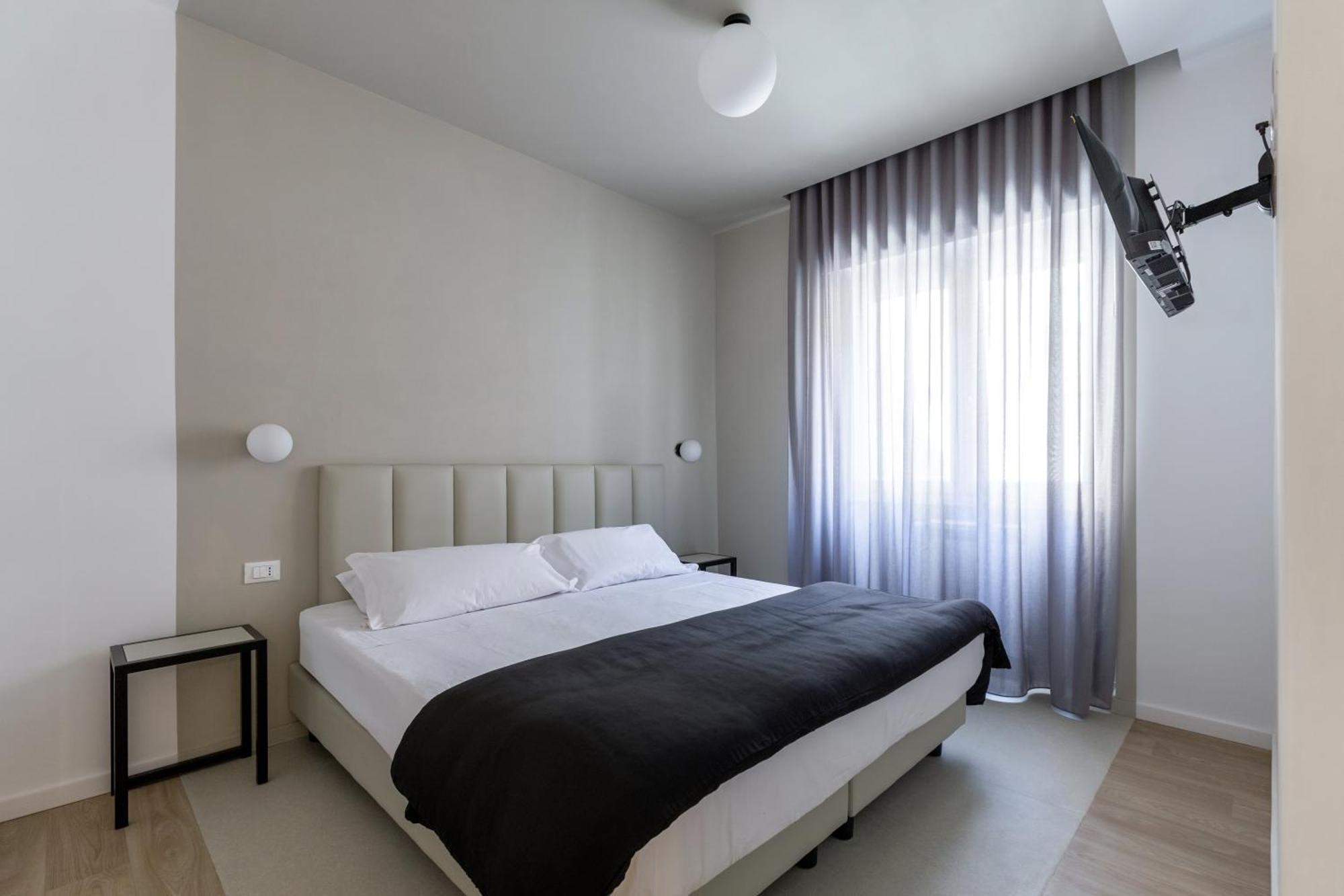 Luciano Queen'S Guest House ローマ エクステリア 写真